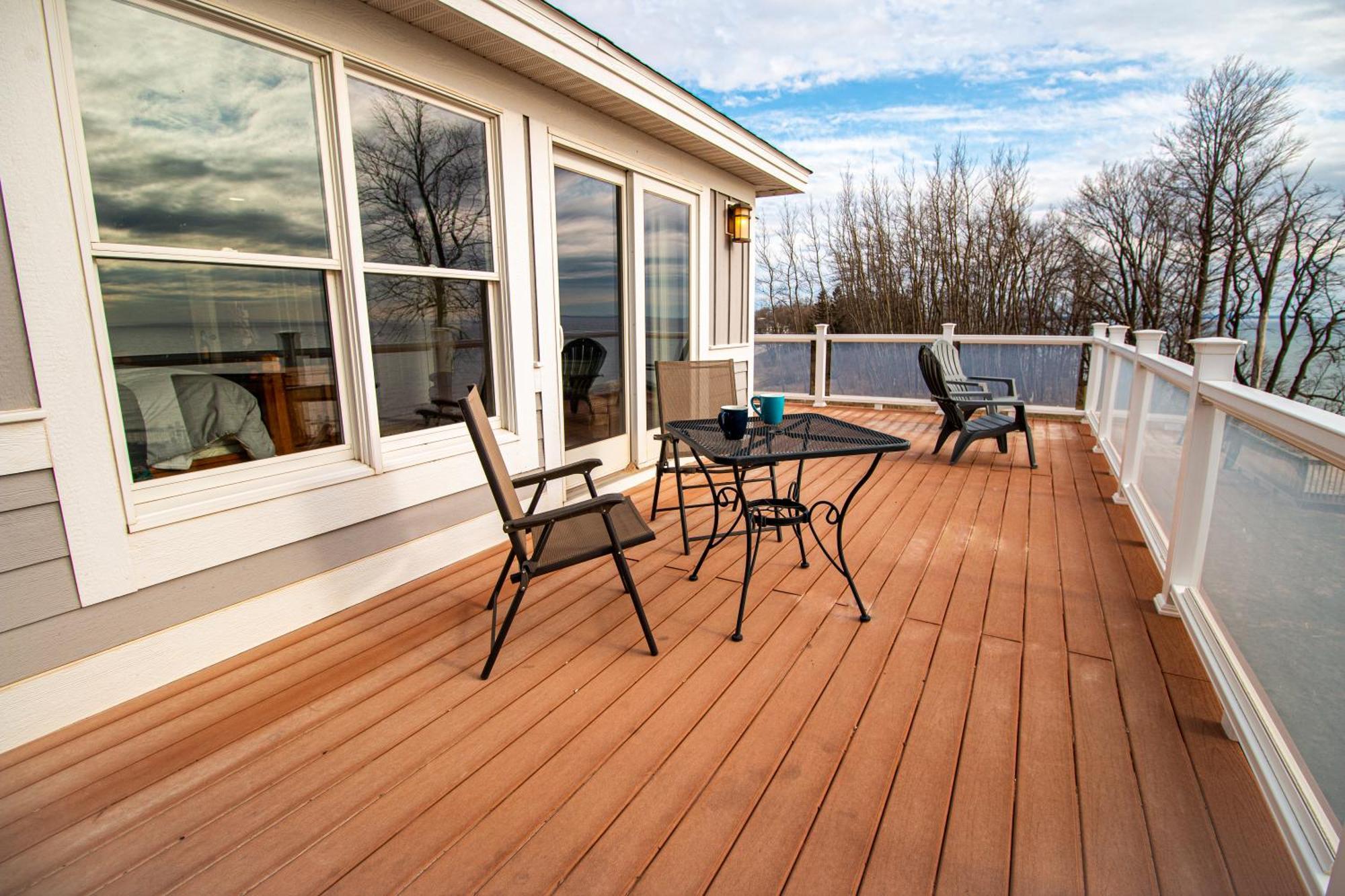 12 Person Hot Tub Overlooking Lake Michigan Villa Ludington Exterior photo